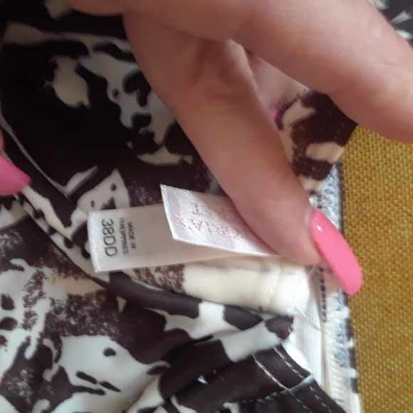 Victoria Secret 2 piece bathing suit - Picture 2 of 3